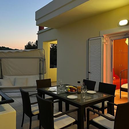 Souda Bay View With Private Pool Near Chania City מראה חיצוני תמונה