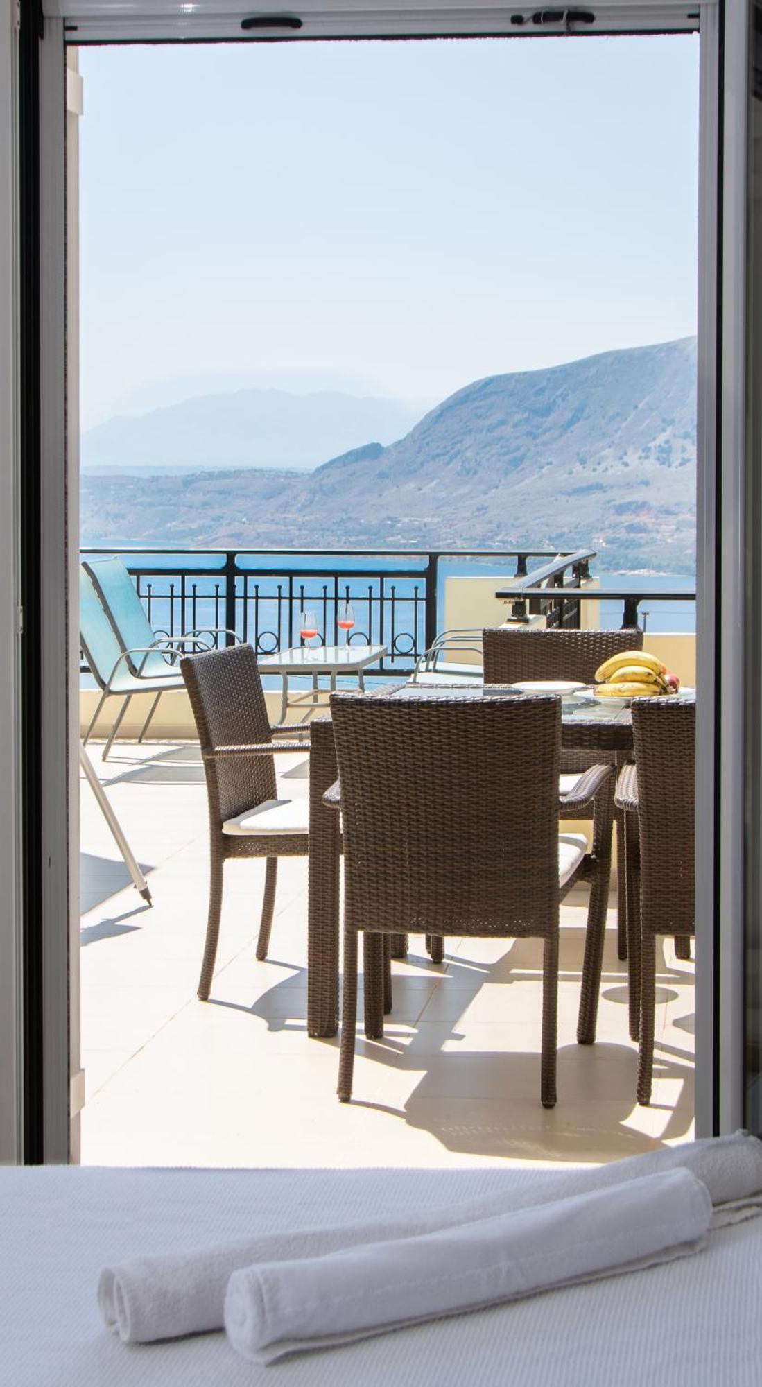 Souda Bay View With Private Pool Near Chania City מראה חיצוני תמונה